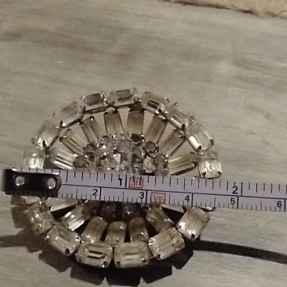 Vintage Brooch - Picture 12 of 12